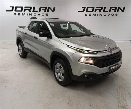 FIAT TORO 1.8 16V EVO FLEX FREEDOM AT6 FIAT TORO 1.8 16V EVO FLEX FREEDOM AT6